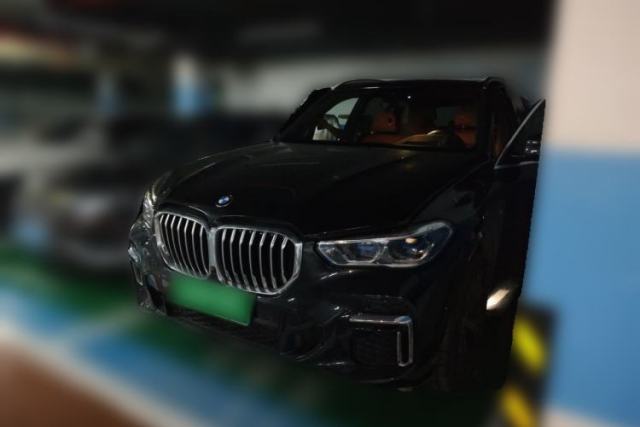 Used BMW X5 2022 xDrive 40Li M Sport Package