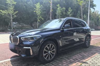 Used BMW X5 2022 xDrive 30Li Luxury M Sport Package