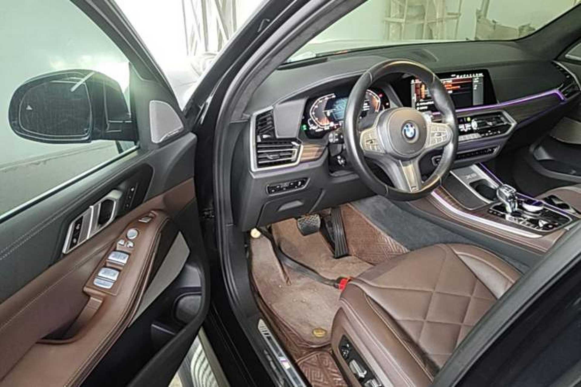 Used BMW X5 2022 Restyled xDrive 40Li M Sport Package Driver Seat