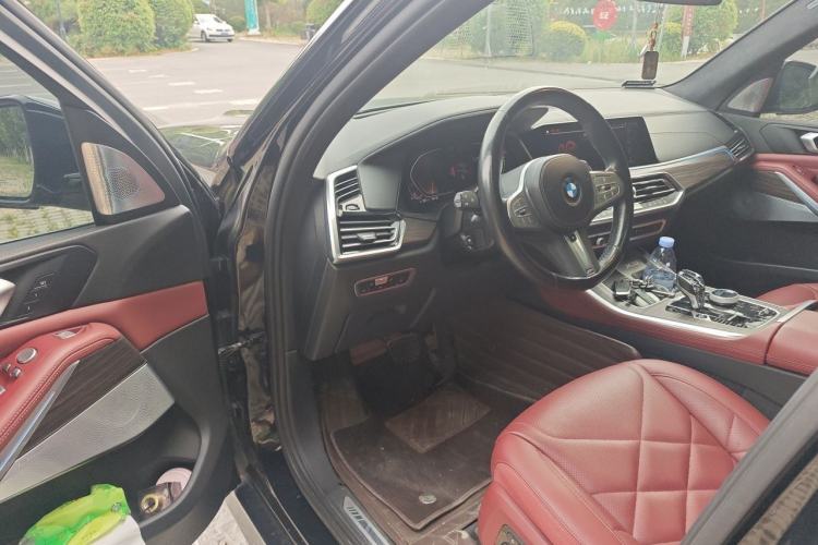 Used BMW X5 2022 xDrive 40Li Luxury Edition M Sport Package Driver Seat