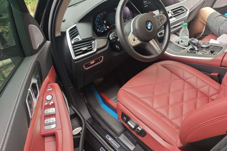 Used BMW X5 2022 xDrive 30Li M Sport Package Driver Seat