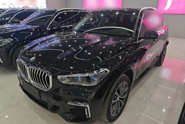Used BMW X5 2022 Restyled xDrive 30Li Luxury Version M Sport Package