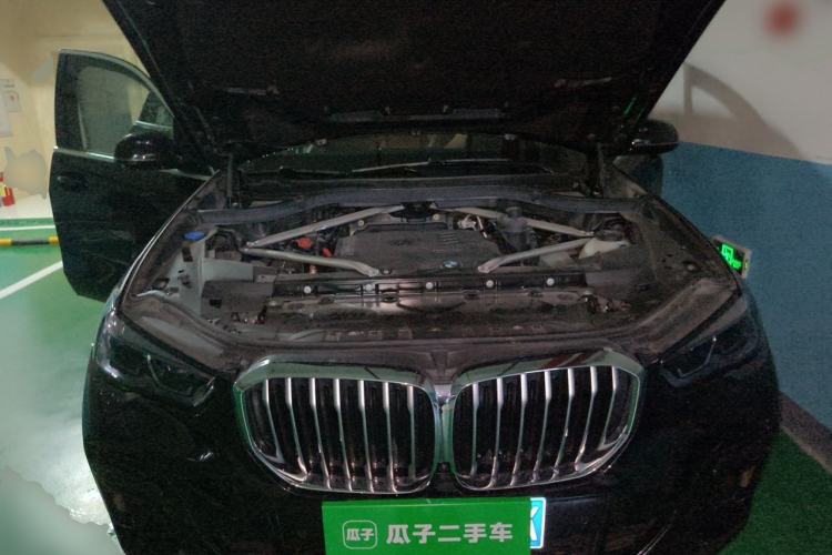 Used BMW X5 2022 Restyled xDrive 30Li Luxury Version M Sport Package Engine Bay