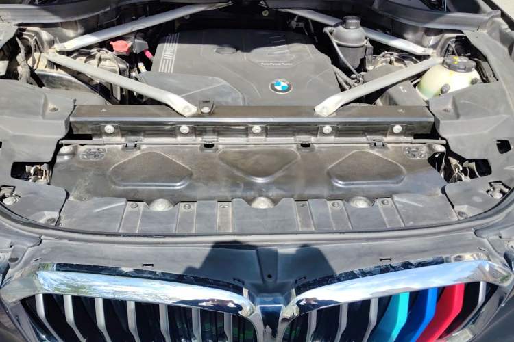 Used BMW X5 2022 Restyled xDrive 30Li M Sport Package Engine Bay