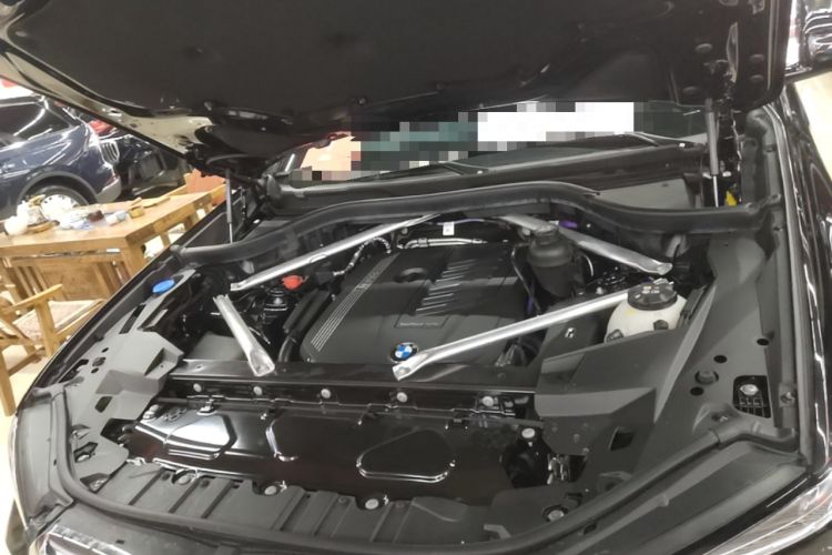 Used BMW X5 2022 Restyled xDrive 40Li M Sport Package Engine Bay