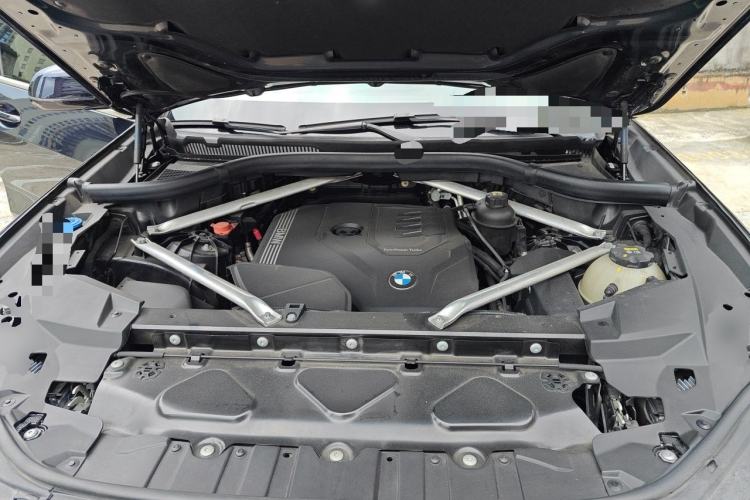 Used BMW X5 2022 xDrive30i M Sport Package Engine Bay