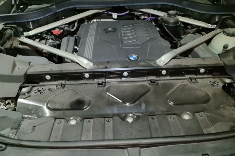 Used BMW X5 2022 Restyled xDrive 40Li Luxury Edition M Sport Package Engine Bay