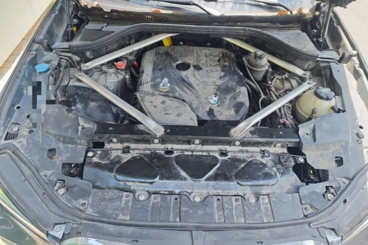 Used BMW X5 2022 xDrive 30Li Luxury M Sport Package Engine Bay