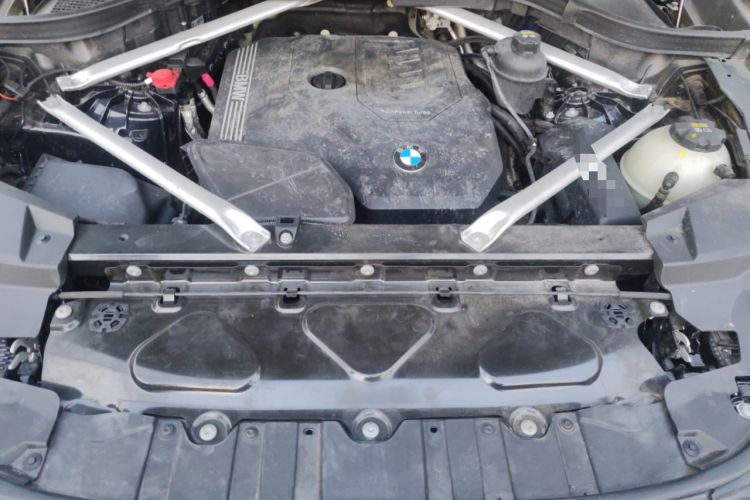 Used BMW X5 2022 xDrive 30Li Luxury M Sport Package Engine Bay