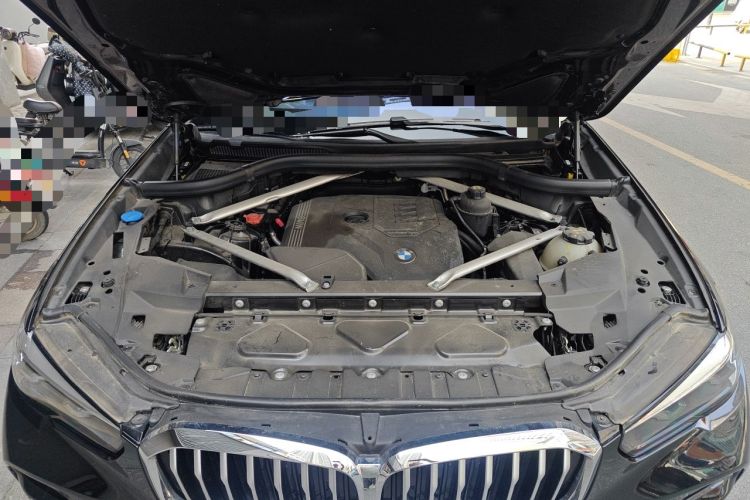 Used BMW X5 2022 xDrive30i M Sport Package Engine Bay