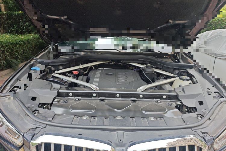 Used BMW X5 2022 Restyled xDrive 40Li M Sport Package Engine Bay
