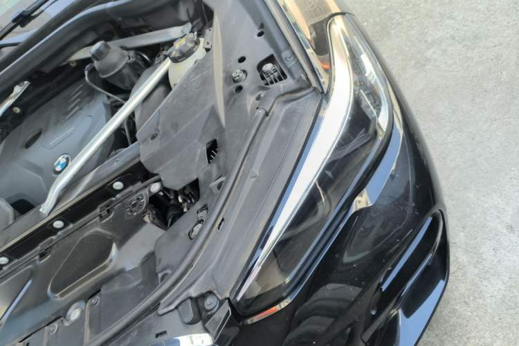 Used BMW X5 2022 xDrive30i M Sport Package Engine Bay Left