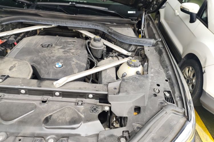 Used BMW X5 2022 Restyled xDrive 30Li Luxury Version M Sport Package Engine Bay Left
