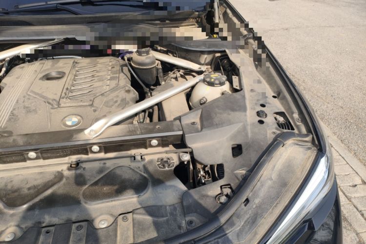 Used BMW X5 2022 Restyled xDrive 40Li M Sport Package Engine Bay Left