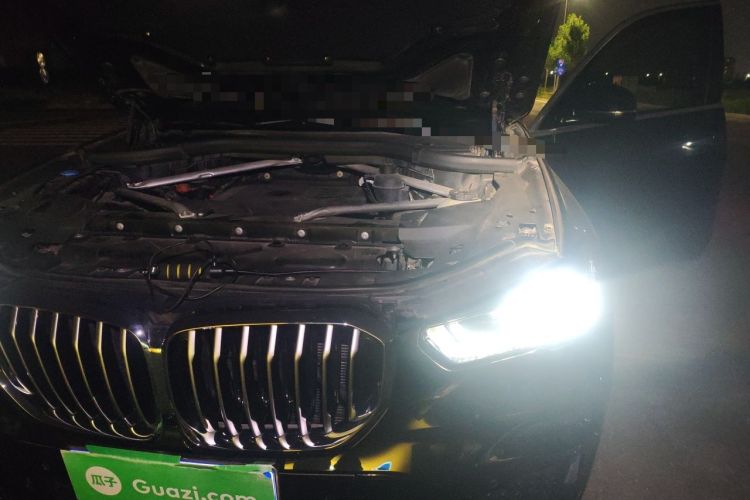 Used BMW X5 2022 xDrive30i M Sport Package Engine Bay Left
