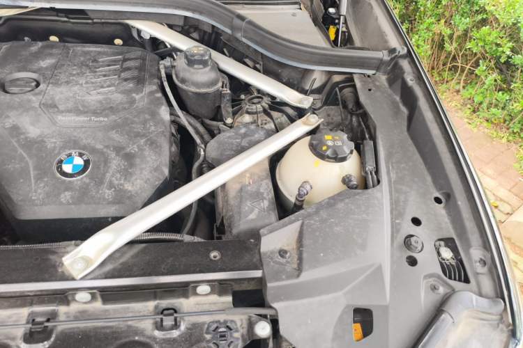 Used BMW X5 2022 Restyled xDrive 30Li Luxury Version M Sport Package Engine Bay Left