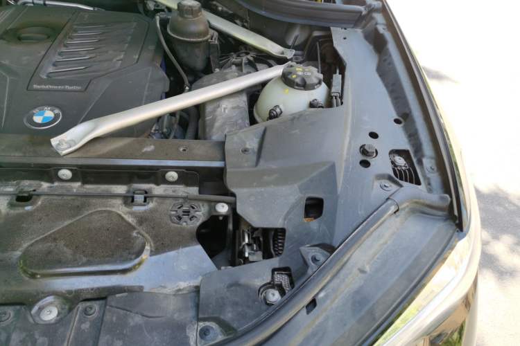 Used BMW X5 2022 Restyled xDrive 40Li M Sport Package Engine Bay Left