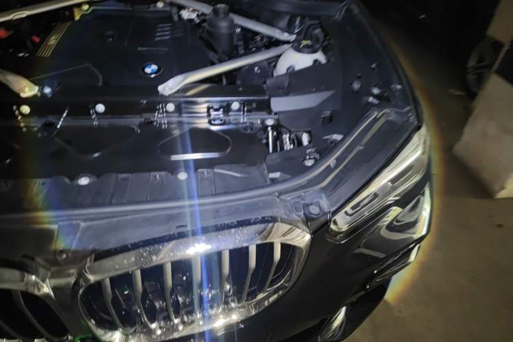Used BMW X5 2022 Restyled xDrive 30Li Luxury Version M Sport Package Engine Bay Left