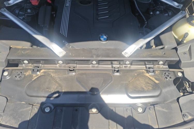 Used BMW X5 2022 xDrive40i M Sport Package Engine Bay