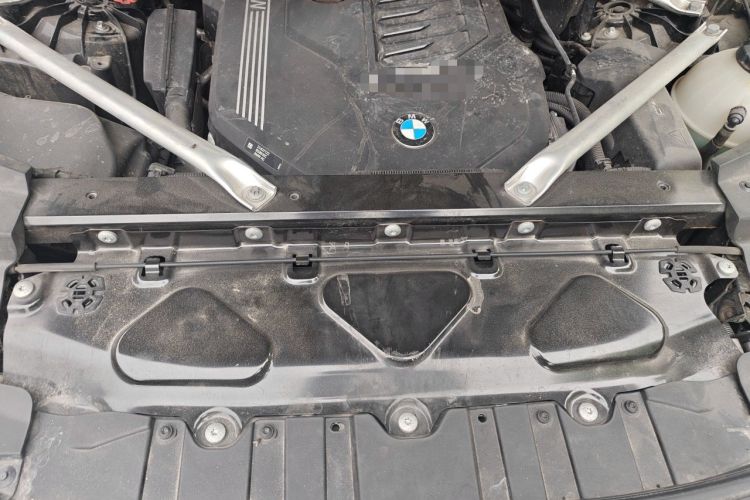 Used BMW X5 2022 Restyled xDrive 40Li M Sport Package Engine Bay
