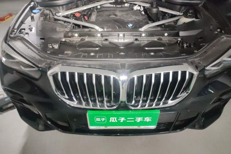 Used BMW X5 2022 xDrive30i M Sport Package Engine Bay