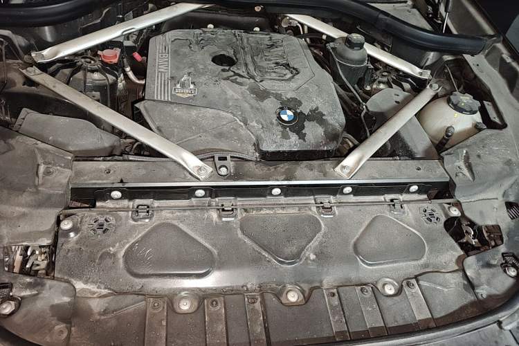 Used BMW X5 2022 xDrive30i M Sport Package Engine Bay