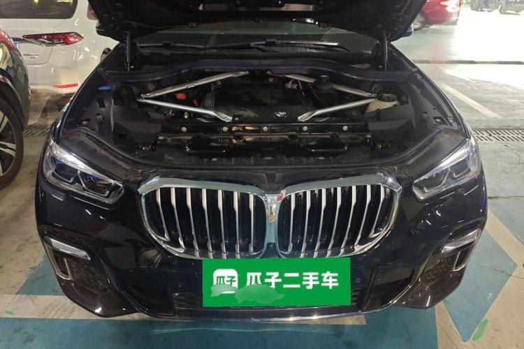 Used BMW X5 2022 Restyled xDrive 30Li Luxury Version M Sport Package Engine Bay
