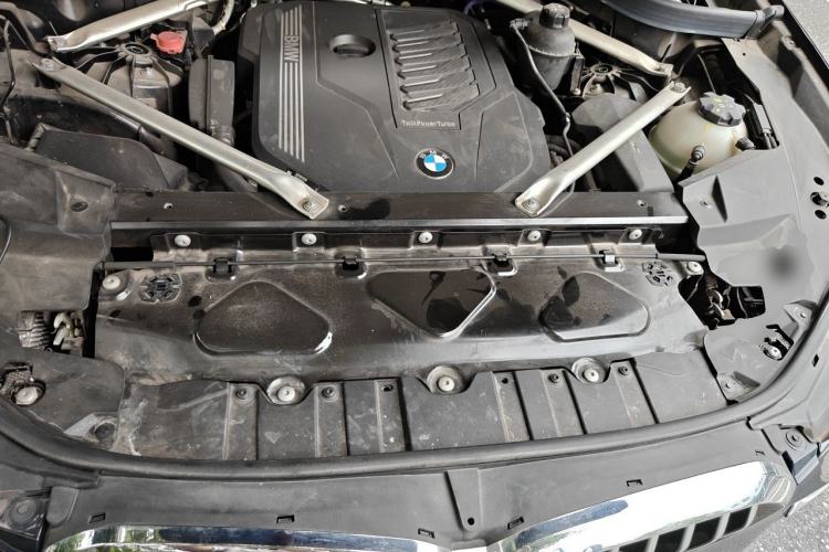 Used BMW X5 2022 Restyled xDrive 40Li Luxury Edition M Sport Package Engine Bay