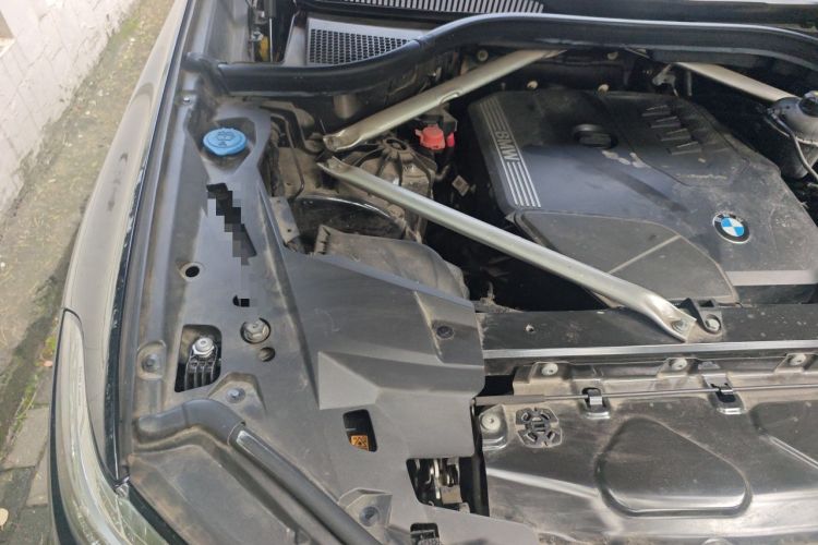 Used BMW X5 2022 Restyled xDrive 30Li Luxury Version M Sport Package Engine Bay Right