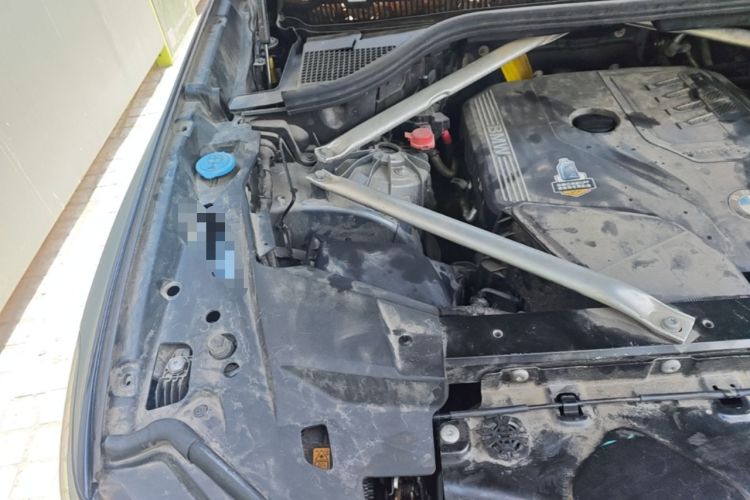 Used BMW X5 2022 xDrive 30Li Luxury M Sport Package Engine Bay Right