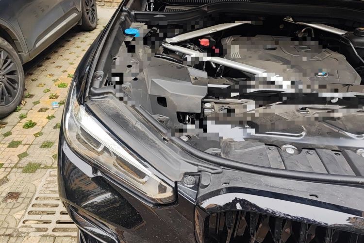 Used BMW X5 2022 Restyled xDrive 30Li Luxury Version M Sport Package Engine Bay Right
