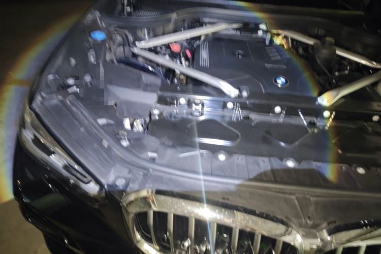 Used BMW X5 2022 Restyled xDrive 30Li Luxury Version M Sport Package Engine Bay Right