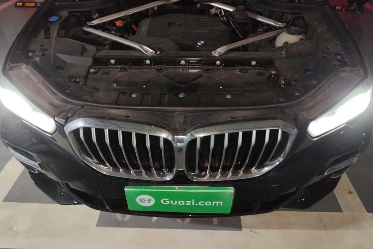 Used BMW X5 2022 xDrive 30Li M Sport Package Engine Bay