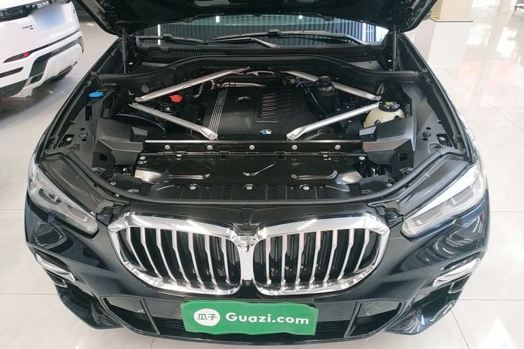 Used BMW X5 2022 Restyled xDrive 40Li M Sport Package Engine Bay