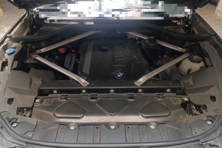 Used BMW X5 2022 xDrive40i M Sport Package Engine Bay