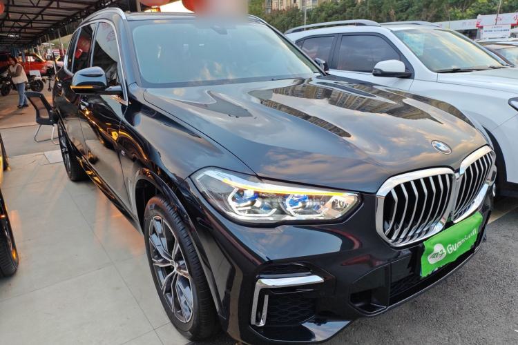 Used BMW X5 2022 Restyled xDrive 30Li Luxury Version M Sport Package Exterior 1