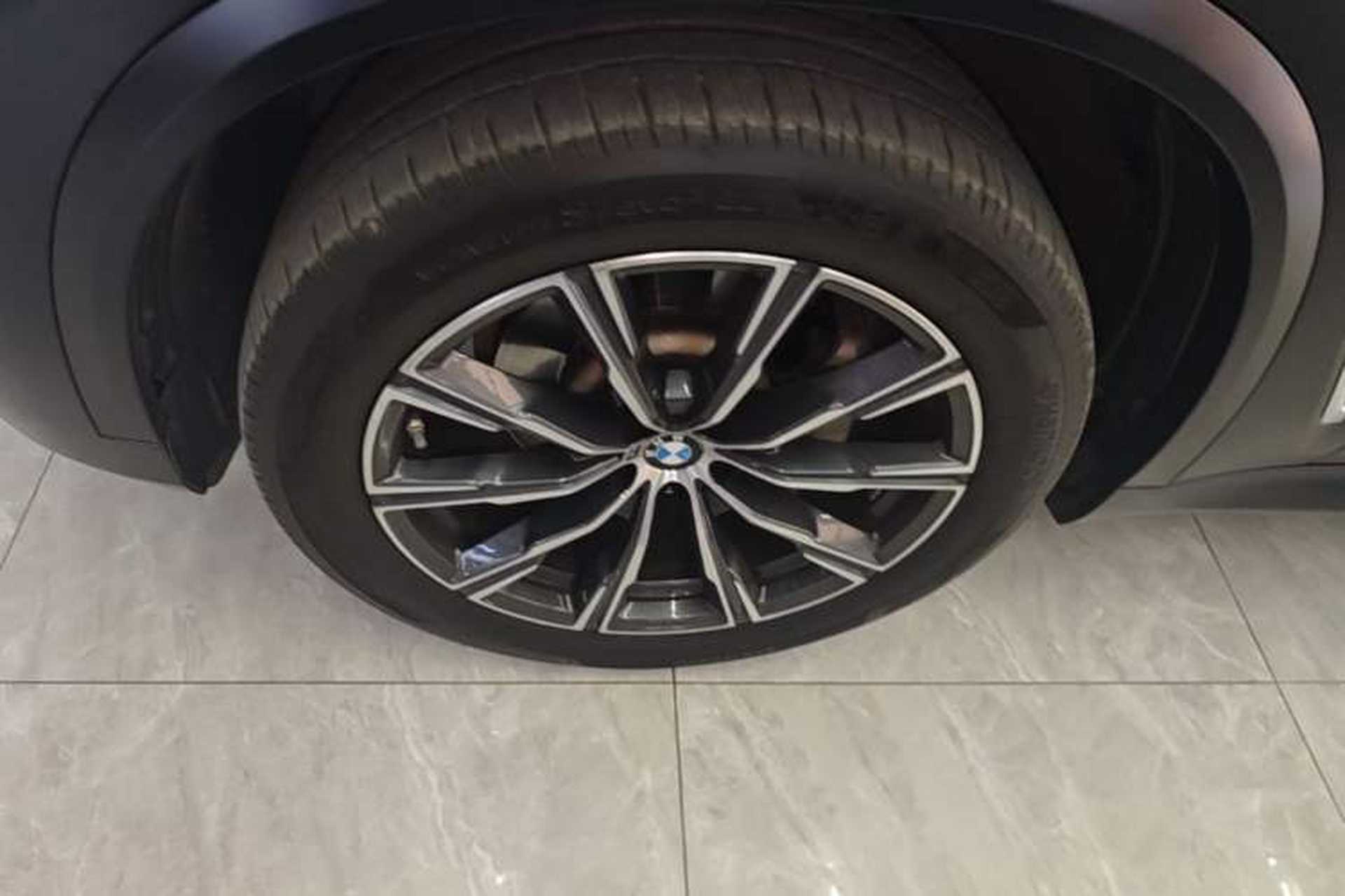 Used BMW X5 2022 Restyled xDrive 30Li M Sport Package Exterior 1