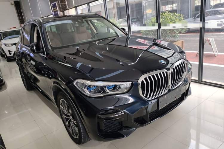 Used BMW X5 2022 xDrive40i M Sport Package Exterior 1