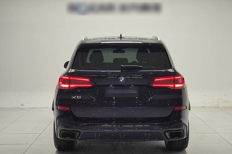 Used BMW X5 2022 xDrive40i M Sport Package Exterior 1