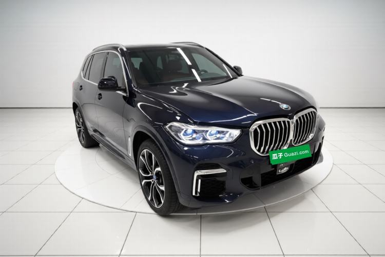 Used BMW X5 2022 Restyled xDrive 40Li Luxury Edition M Sport Package Exterior 1