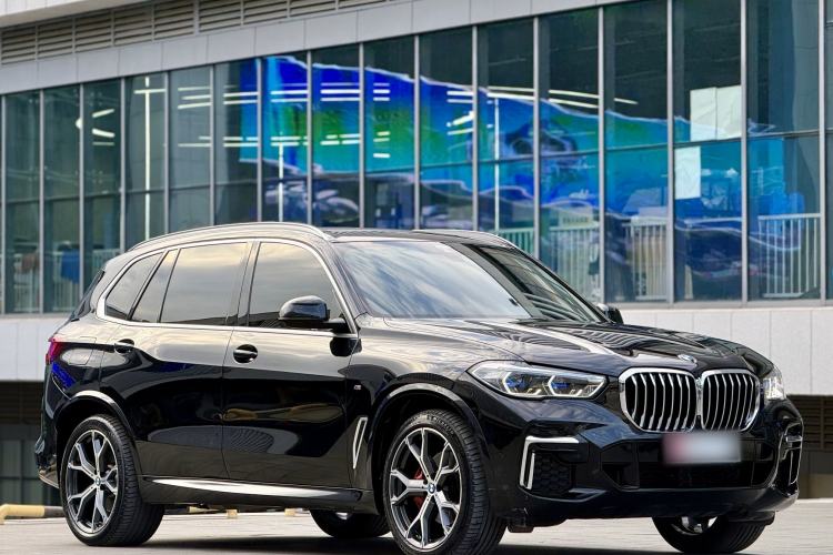 Used BMW X5 2022 xDrive 40Li M Sport Package Exterior 1
