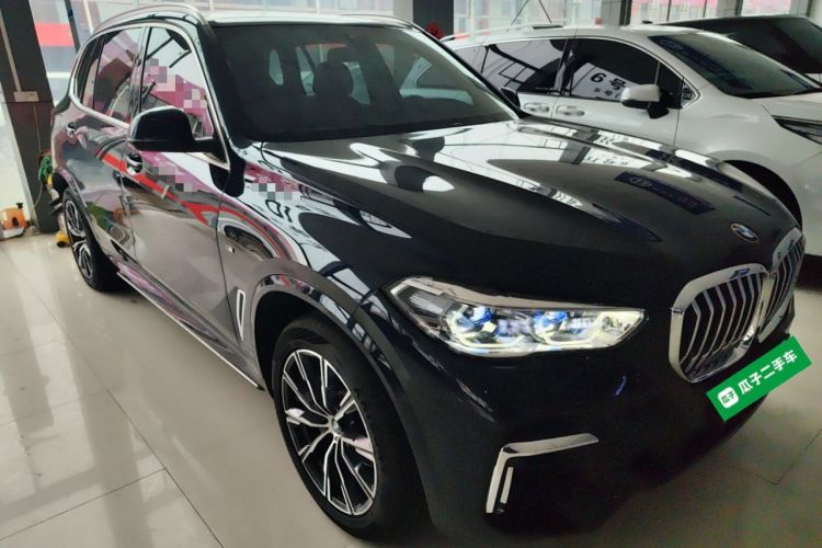Used BMW X5 2022 Restyled xDrive 30Li Luxury Version M Sport Package Exterior 1