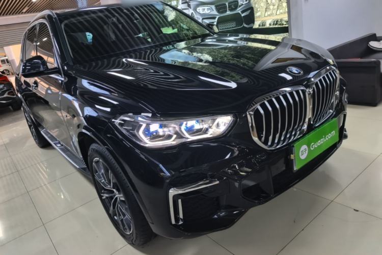 Used BMW X5 2022 Restyled xDrive 30Li Luxury Version M Sport Package Exterior 1