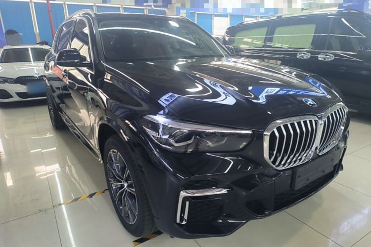 Used BMW X5 2022 Restyled xDrive 30Li M Sport Package Exterior 1