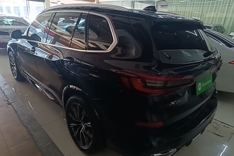 Used BMW X5 2022 Restyled xDrive 30Li M Sport Package Exterior 2