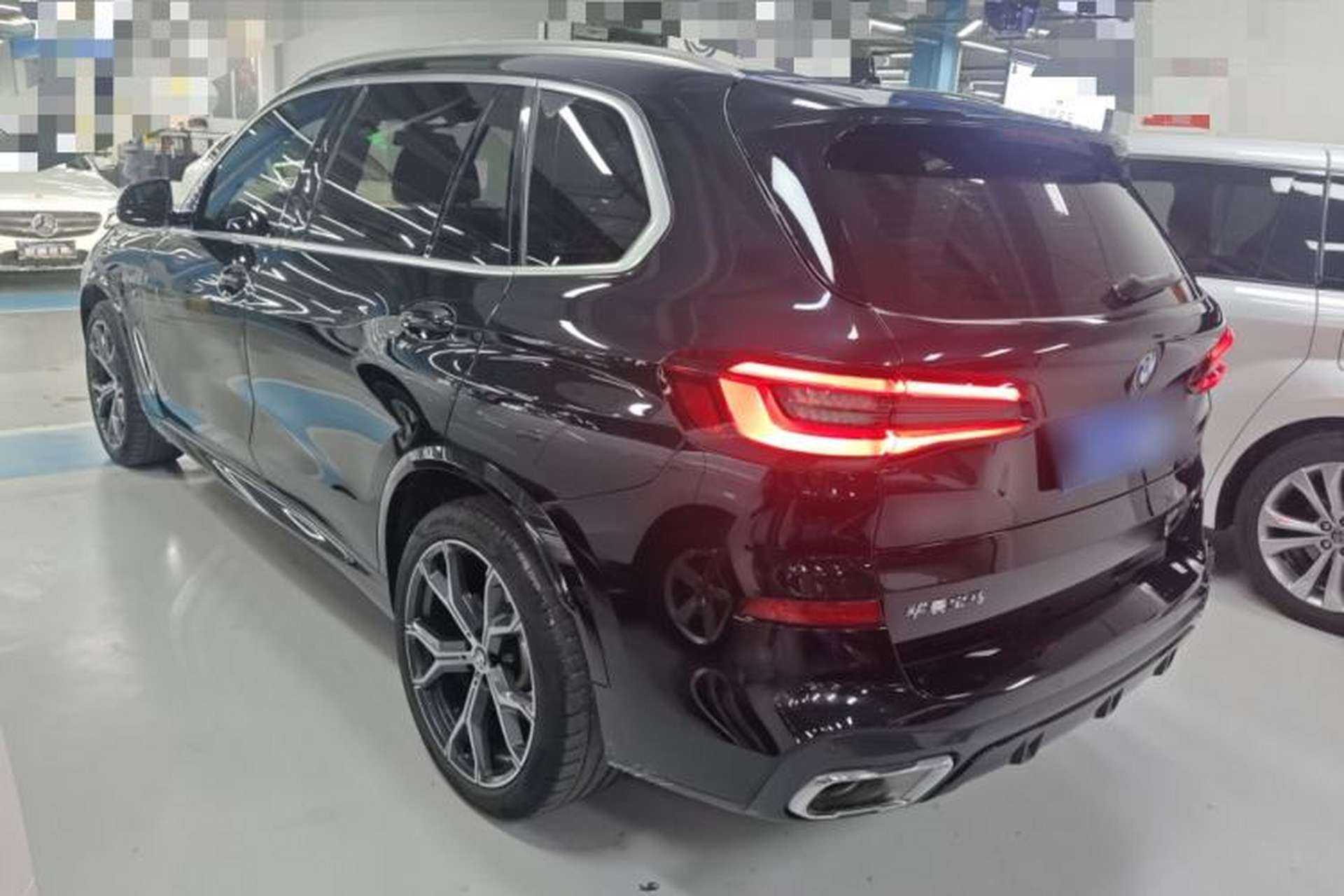 Used BMW X5 2022 Restyled xDrive 40Li M Sport Package Exterior 2