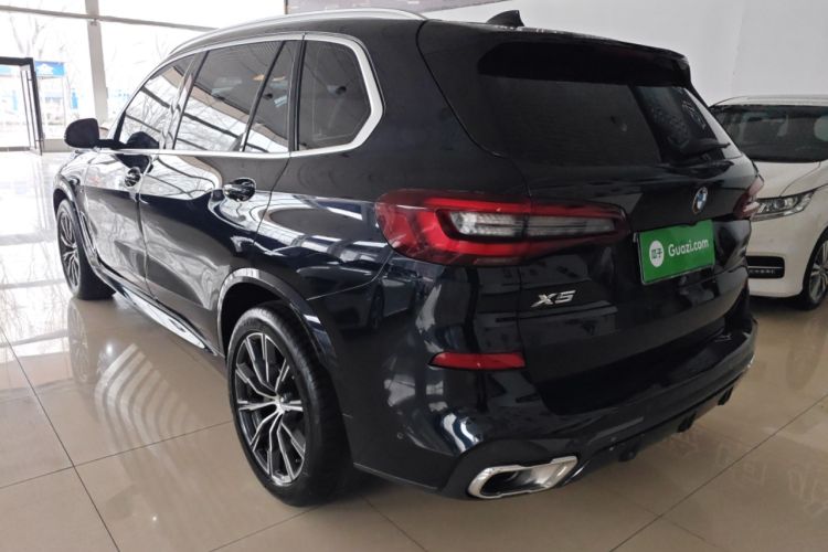 Used BMW X5 2022 Restyled xDrive 30Li Luxury Version M Sport Package Exterior 2