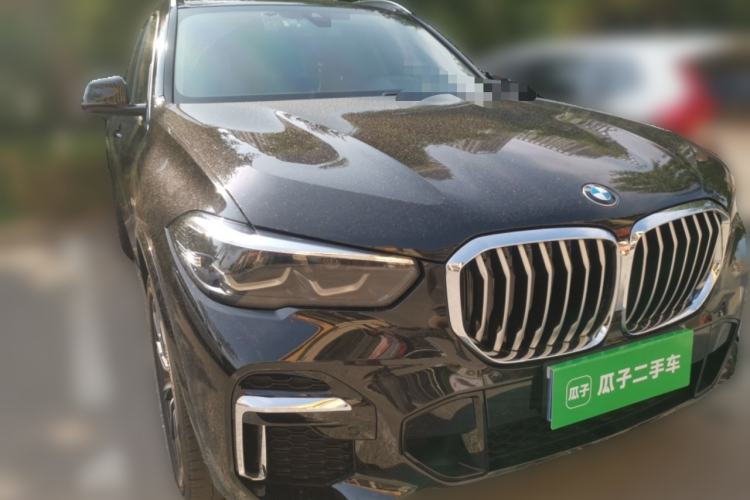 Used BMW X5 2022 xDrive 30Li M Sport Package Exterior 2