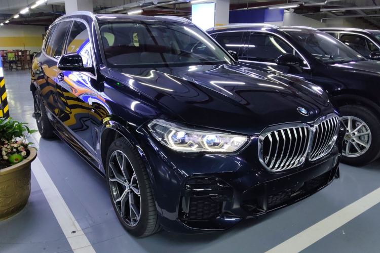 Used BMW X5 2022 xDrive40i Luxury Edition M Sport Package Exterior 2
