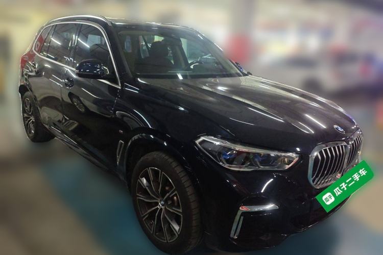 Used BMW X5 2022 Restyled xDrive 30Li Luxury Version M Sport Package Exterior 2